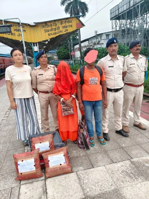 Siliguri Police Seize 7kg Ganja at Railway Station