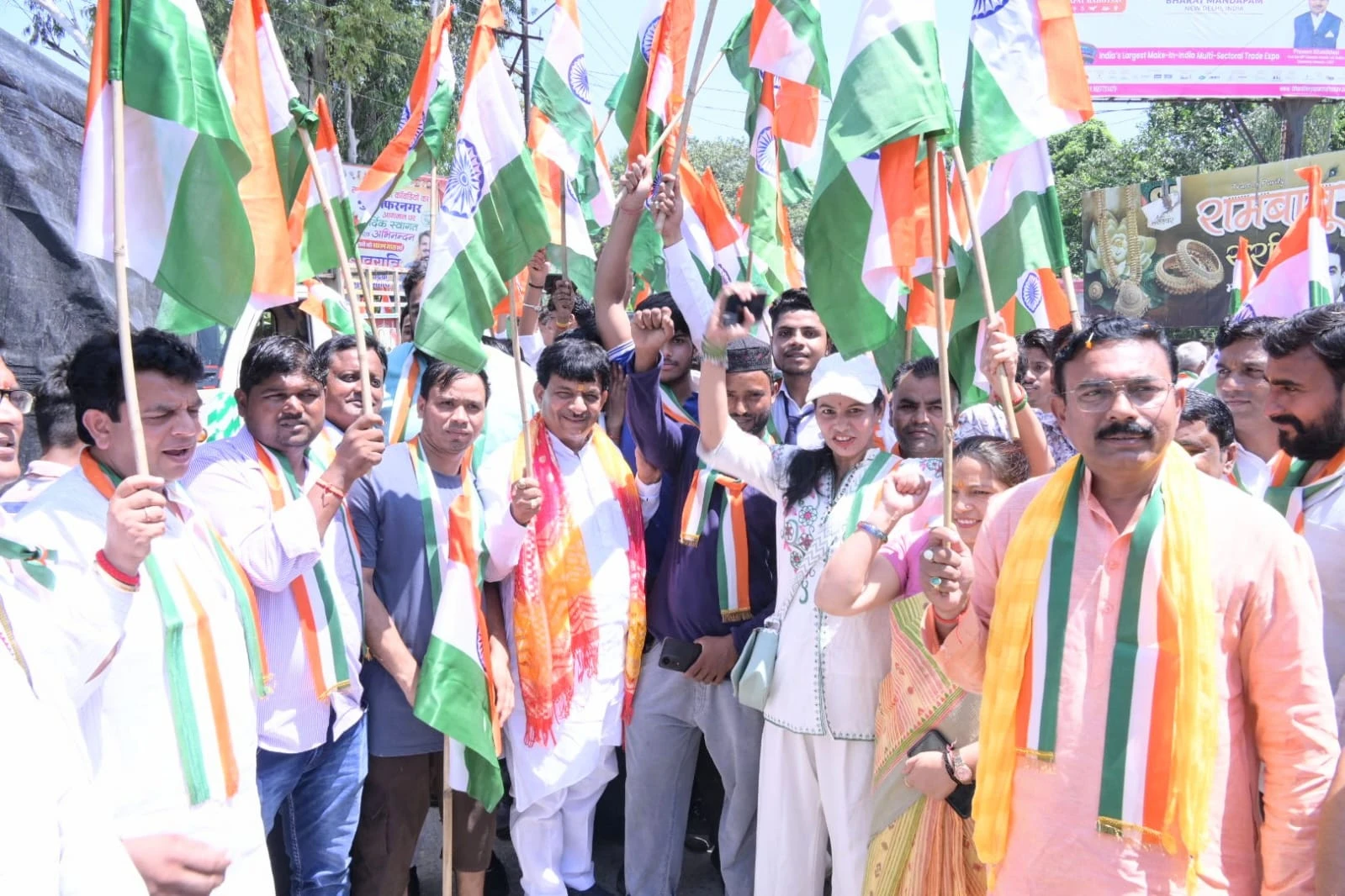 Minister Kapil Dev Agarwal Leads Tiranga Yatra in Muzaffarnagar