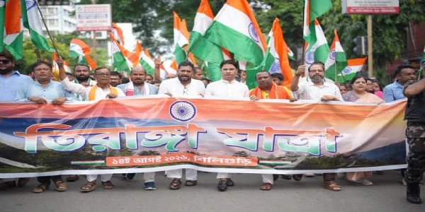 BJP Tiranga Yatra Sees Massive Participation in Siliguri